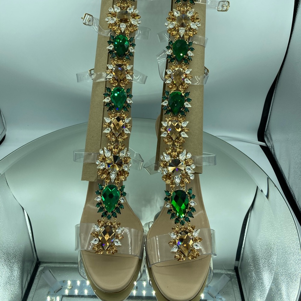 ❌sold❌Manolo Blahnik X Rihanna Poison Ivy